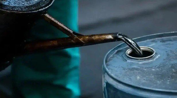ফার্নেস অয়েল: লিটারে বাড়ানো হল ১২টাকা